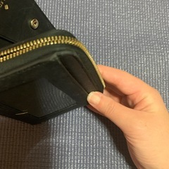 ケイトスペード二つ折りレディース財布の画像