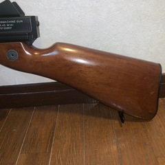CYMA   トンプソンSMG   M1A1   フルメタル電動ガン　ちょい訳ありの画像