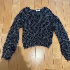 me+em select オフショルダー ニットの画像