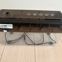 【美品】電動シュレッダー USBケーブル付（USB Type-A）の画像