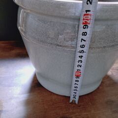 陶器　鉢カバー　大きめの画像