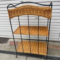 118m　ラタン三段シェルフの画像