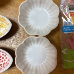 リッチェル　お粥クッカー　離乳食　食器　小鉢　小皿　豆皿の画像