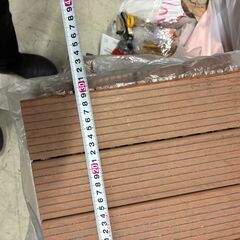 ★中古品 ウッドパネル デッキ DIY最適 30cm×30㎝ 96枚まとめて♪♪の画像