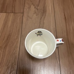 クレヨンしんちゃん　マグカップ　コップの画像