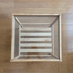 IKEA サイドテーブルの画像