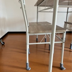 テーブルセットの画像