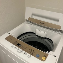 洗濯機　アイリスオーヤマ　5kg
の画像