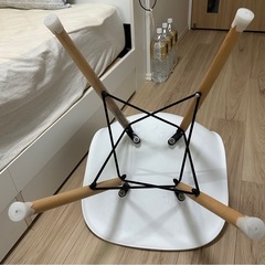 イームズチェア　ダイニングチェアの画像