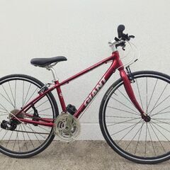 GIANT クロスバイク escape 赤の画像