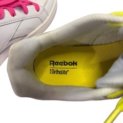 Roobok Royal Prime V69990 WHT 22.5 リーボックの画像