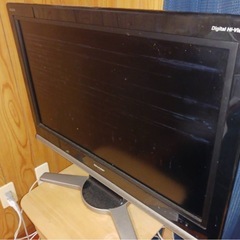 SHARP AQUOS 液晶テレビ（ジャンク・横線あり）2000円浦添市で引き取り限定の画像