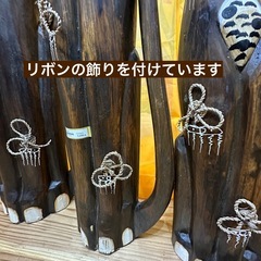 在庫品　手彫りのバリネコ置物三姉妹 三女 小サイズ の画像