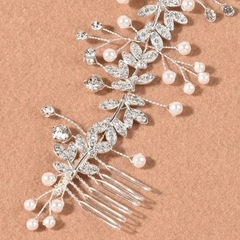 パールシルバーの髪飾り、ヘアアクセサリー、ヘアピン、ブライダル、結婚式(新品）
の画像