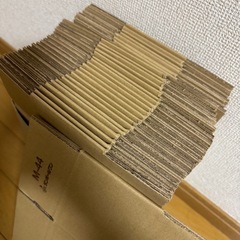 小さめダンボール　28枚　の画像