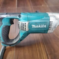 Makita UT1305 カクハン機 の画像