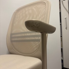 IKEA FLINTAN/フリンタン:回転チェア アームレスト付き(ベージュ) の画像