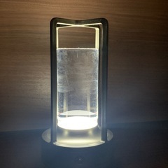 通電確認のみ　充電式　LED ライトの画像