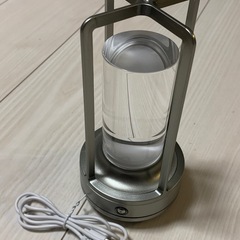 通電確認のみ　充電式　LED ライトの画像