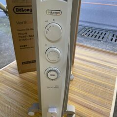 【リユースショップスパークル】美品!!　オイルヒーター　No.125　デロンギ　RHJ21F0812-WH　DeLonghi　配送可能♪の画像