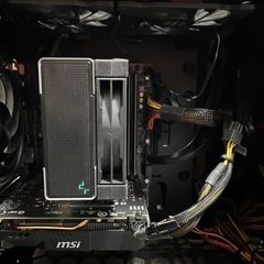 ゲーミングPC 
フルセットの画像