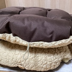 腰ぽか毛布　イス用　座布団　座椅子　定価2980円　折り畳み　持ち運びOKの画像