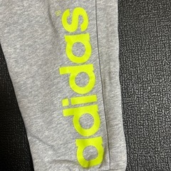 アディダス　パンツの画像