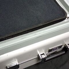 ゼロハリバートン／キャリーケース・スーツケース／機内持ち込みサイズの画像