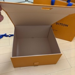 ルイヴィトン　ショップ袋 の画像