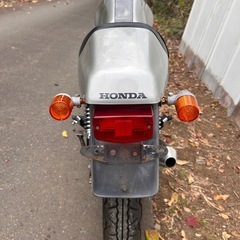 【動画あり】 GB250クラブマン ペイトンプレイスマフラー社外新品サスレトロバイクの画像