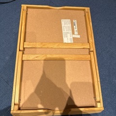 IKEAのベッドトレイの画像