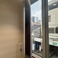 カーテン　カーテンレールの画像