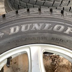 スタッドレスタイヤの画像