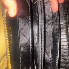 マイケルコース長財布の画像