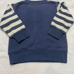 トレーナー　90サイズの画像