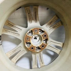 235/65R18 110Tミシュラン アルミホイール付き4本　バリ山　2021年製　の画像