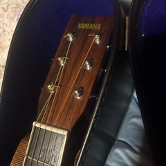 YAMAHAアコギの画像