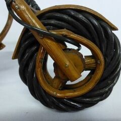 ハーレの手作り木製バイクの置物です。の画像