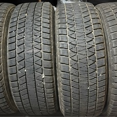 225/60R17 ブリヂストンスタッドレスタイヤホイールセット4本 2020年製造の画像