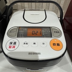 アイリスオーヤマ　炊飯器　3合の画像