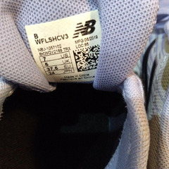 【美品】24cmニューバランススニーカー　ランニングシューズの画像
