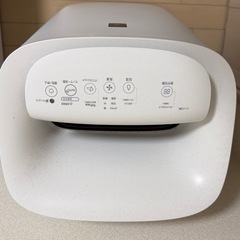 シャープ 加湿 空気清浄機 プラズマクラスター 25000 ハイグレード 19畳 / 空気清浄 31畳
 ホワイト KI-LS70-Wの画像