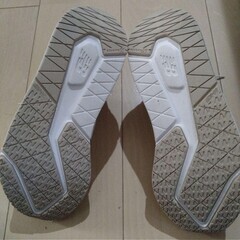 【超美品＆定価１万超】ニューバランス23.5cmウォーキングシューズ　スニーカーの画像
