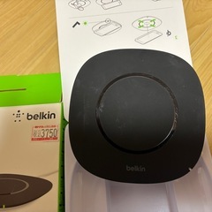 iPhoneワイヤレス充電器
belkin Qi Wireless Charging Padの画像
