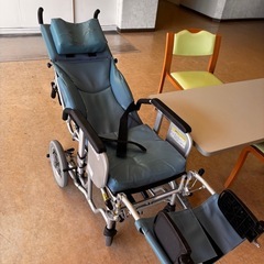 フルリクライニング&ティルト
機能付の画像