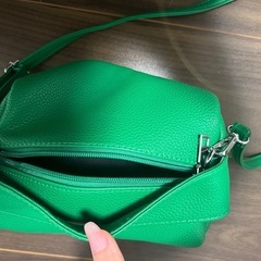 ショルダーバッグ の画像