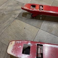 isys様専用決定【1500kg】超低床　ニチユ ハンドリフト ハンドフォーク ハンドパレット ハンドリフトパレットトラック キャッチ 1.5ｔの画像