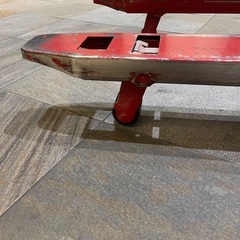 isys様専用決定【1500kg】超低床　ニチユ ハンドリフト ハンドフォーク ハンドパレット ハンドリフトパレットトラック キャッチ 1.5ｔの画像