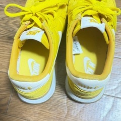 NIKEすにスニーカーの画像