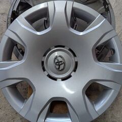 ハイエース　純正ホイールカバー　中古の画像